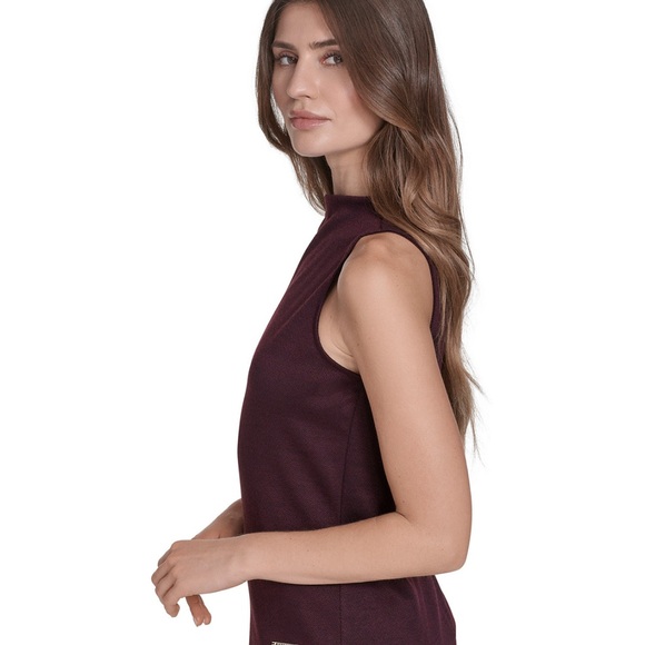 Halston Women's Sleeveless Mock Neck Pull On Top. Medium. NWT - Picture 3 of 5